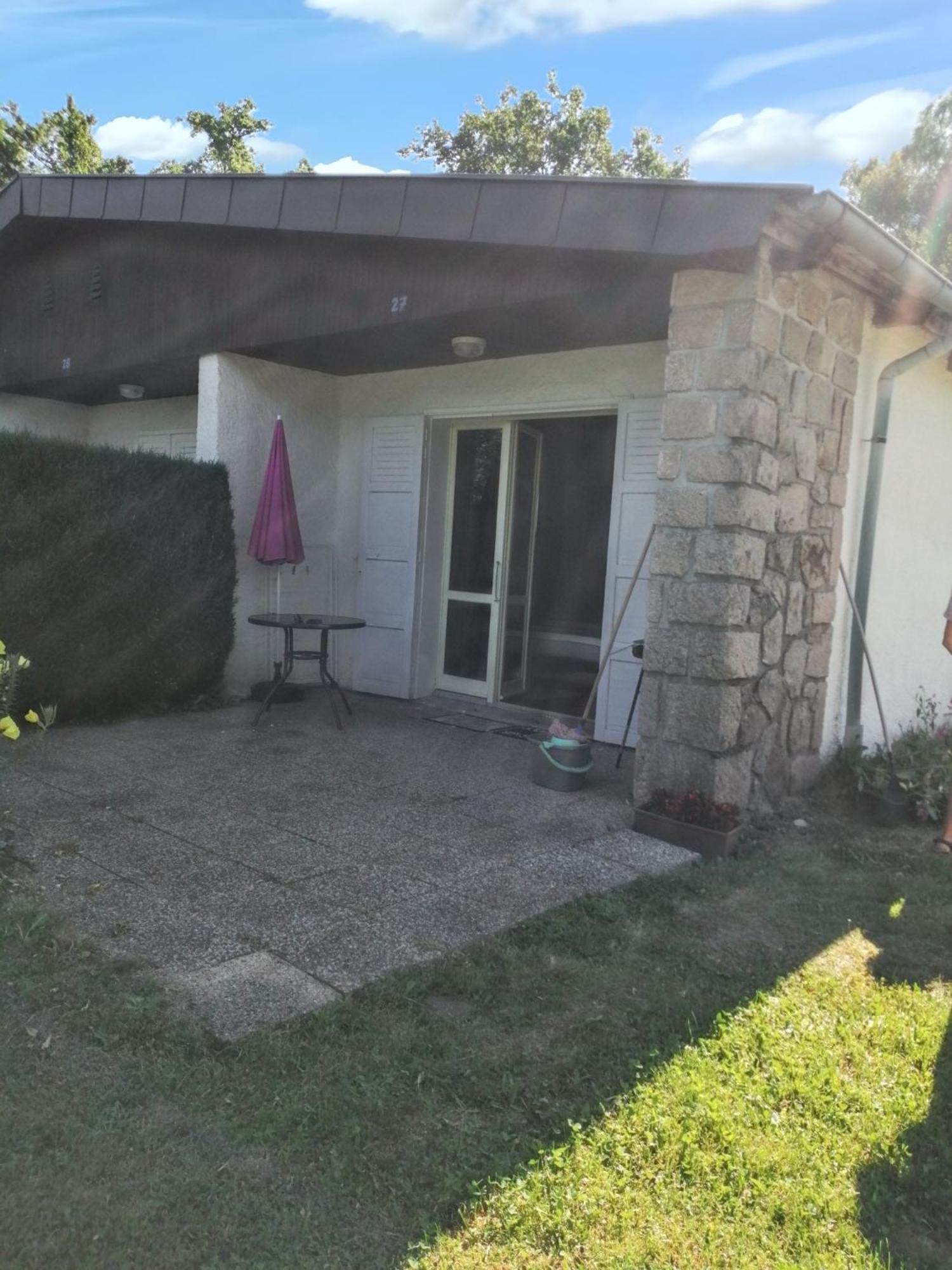 Studio Charmant A Treignac Avec Terrasse De 22 M² Экстерьер фото